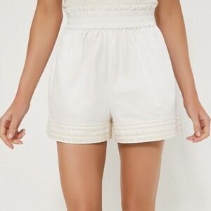 Tuckernuck Embroidered Alex Shorts Ivory Women's Small NWT Pockets Boho Dressy
